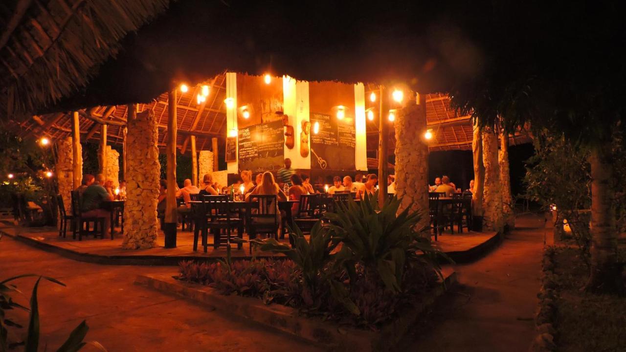 Paje By Night Bungalows Exterior photo