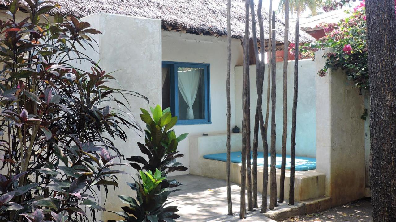 Paje By Night Bungalows Exterior photo