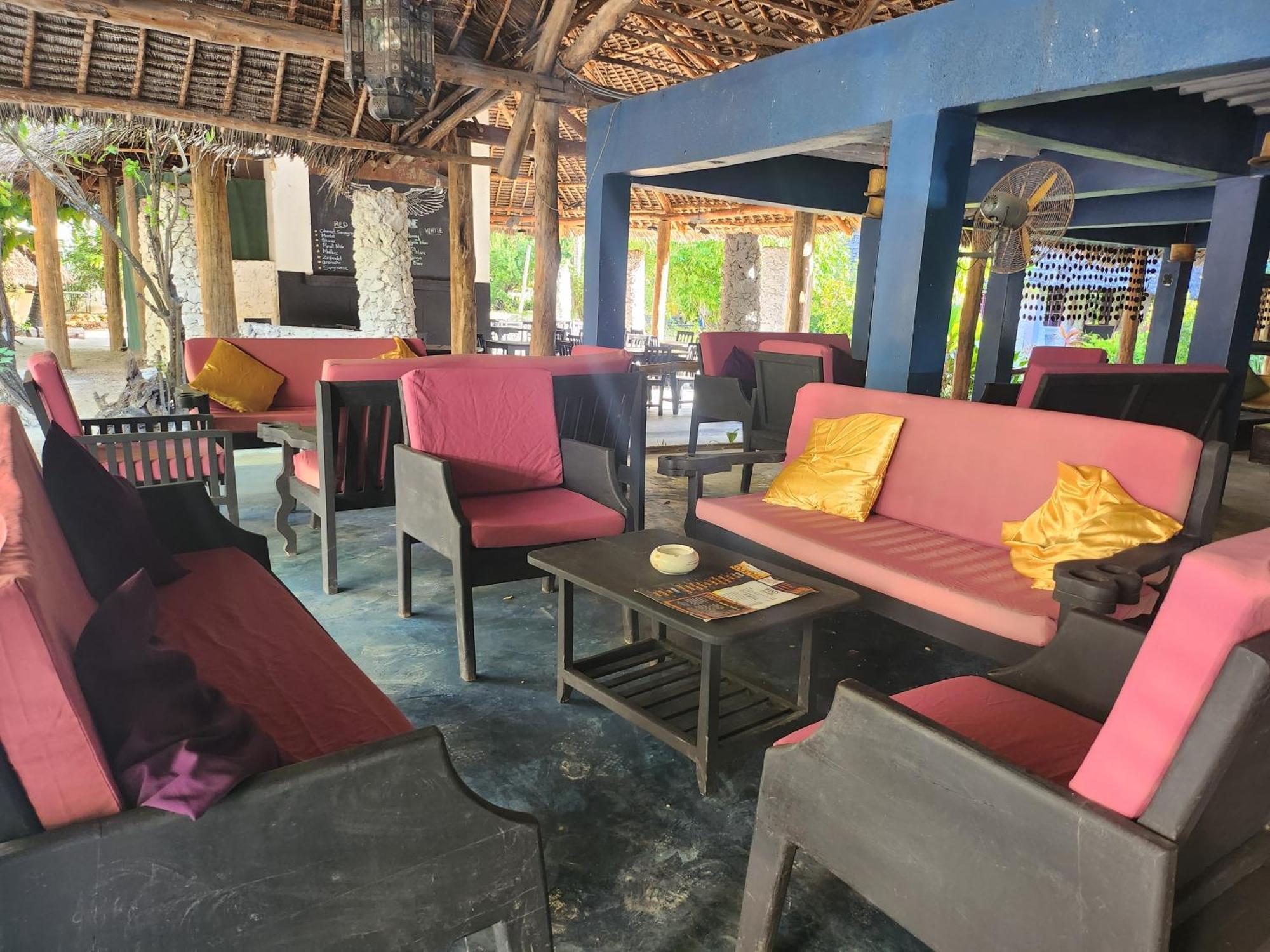 Paje By Night Bungalows Exterior photo