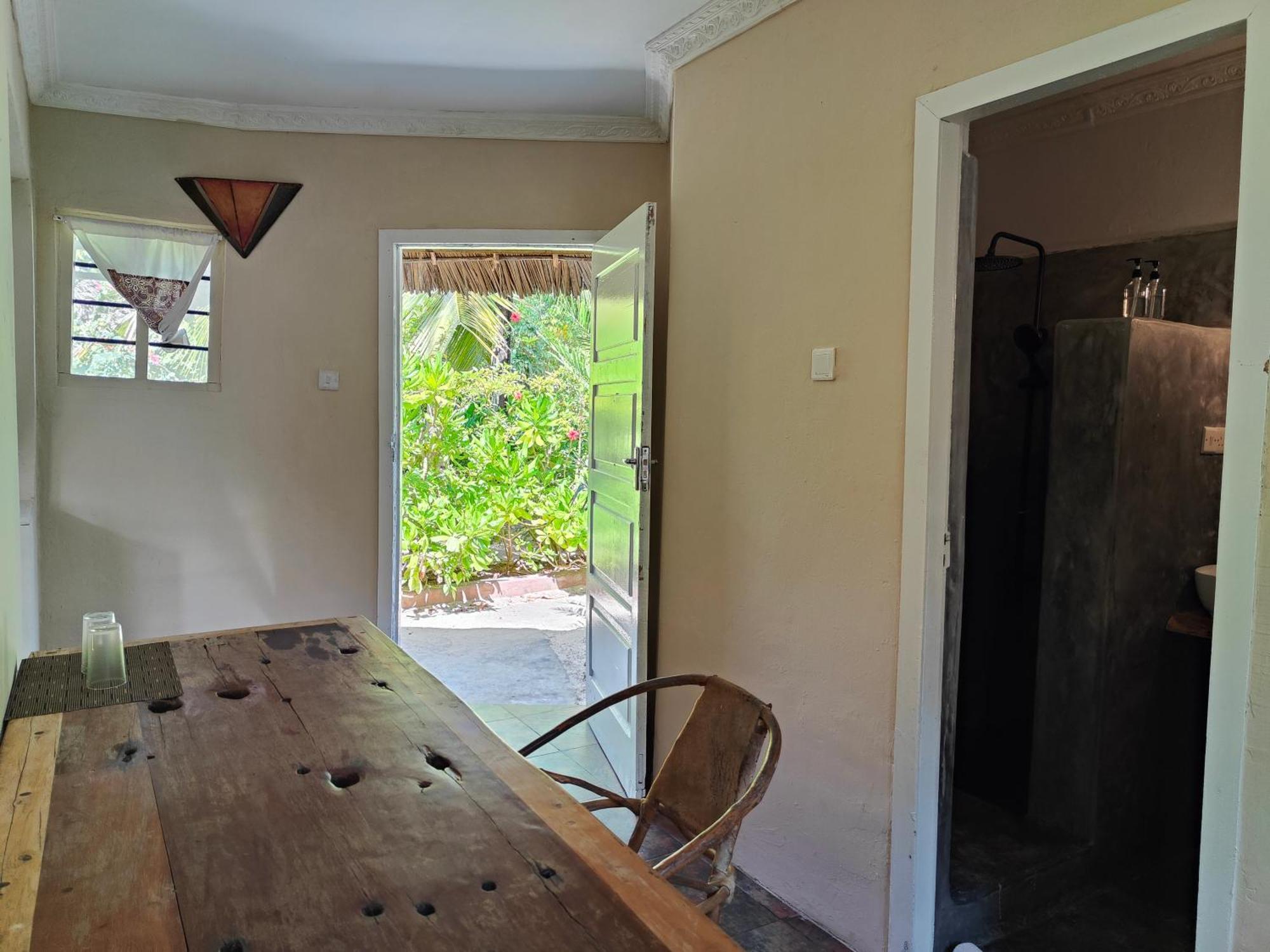 Paje By Night Bungalows Room photo
